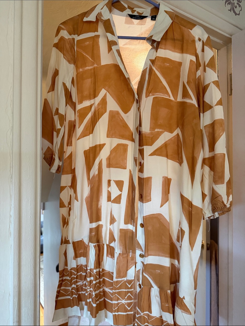 Unknown Brand White and Brown Geometric Button-Front Shirt Dress